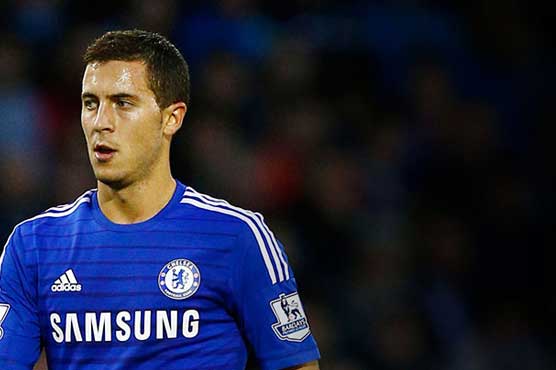 Football: Hazard pens new Chelsea deal