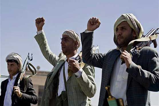 Al-Qaida militants seize Yemeni military base in south