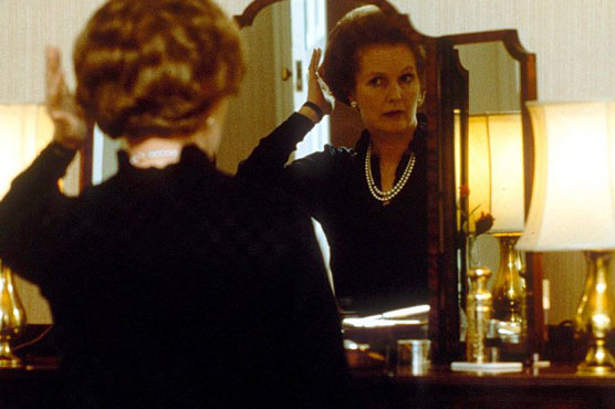 Thatcher's lipstick kiss ignites hot bidding