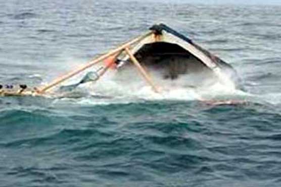 Trawler sinks in Bangladesh river, most of 200 onboard safe