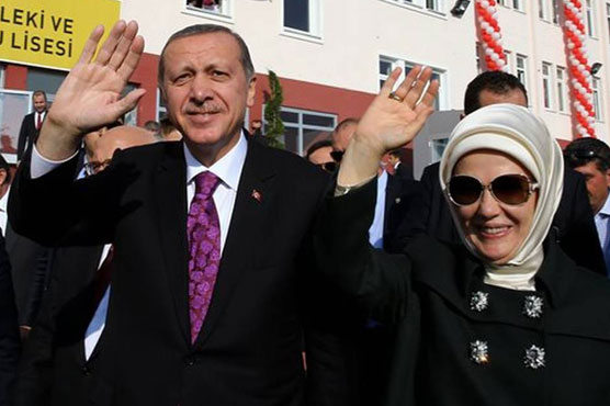 Turks boycott schools, protest to demand secular education