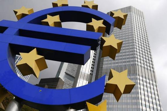 Euro dips despite better eurozone growth data