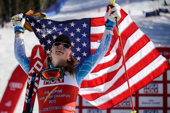 Sleepy Shiffrin is a bear on race day 