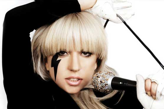 Producers promise Oscar night filled with magic and song