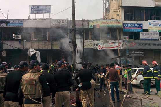 Five killed, 25 injured in suicide blast outside Lahore Police Lines