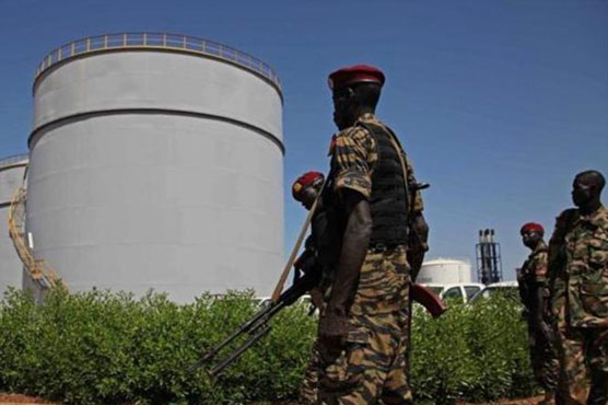 Heavy fighting in South Sudan oil zones: defence minister