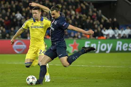 Football: Courtois saves help Chelsea hold PSG