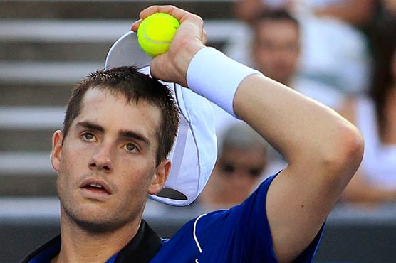 Tennis: Isner falls, Anderson advances at Delray Beach