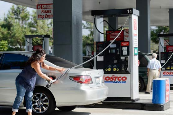 US: Cheaper gas causes sharp fall in producer prices