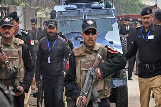 Badin: One robber killed in police encounter