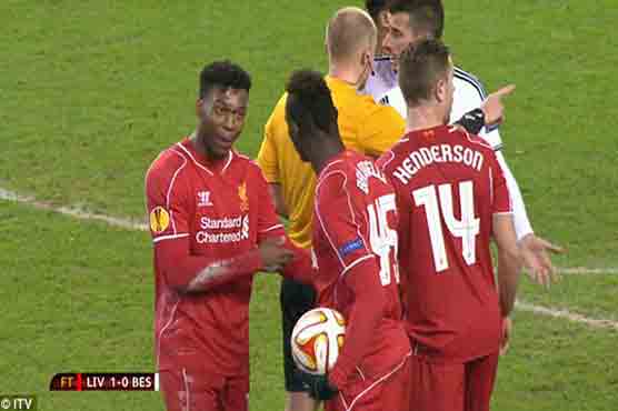 Football: Rodgers backs Balotelli over penalty storm