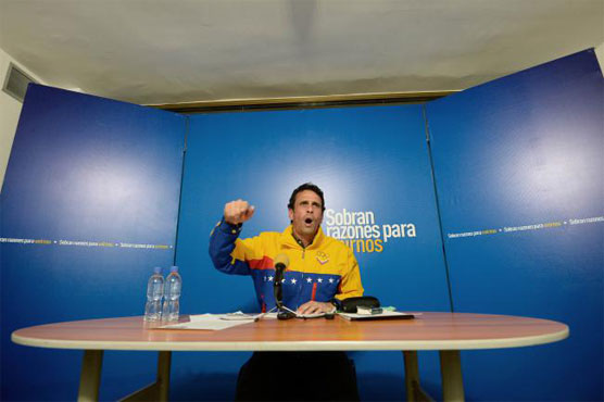 Venezuelans' long waits yield soap, and intelligence agents