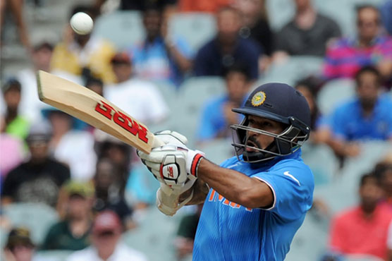 IND v SA ICC WC: Dhawan holds ground with 82 runs