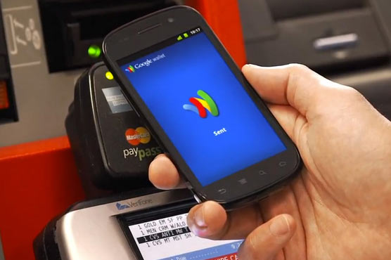 Google Wallet partners up to battle Apple Pay