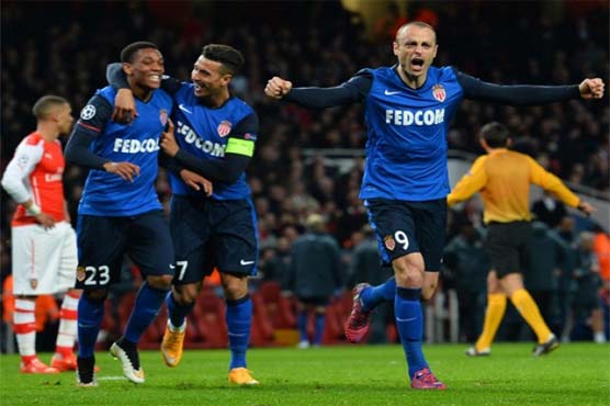 Football: Arsenal stunned as Monaco seize initiative