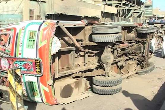 One passenger killed as bus overturns in Karachi's Shershah area