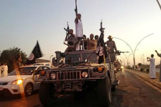 Several Canadians headed to Syria to join IS