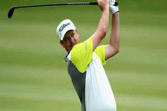 Golf: Record-equalling Henning leads Joburg Open