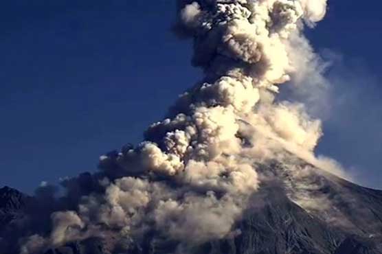 Flights again affected as Mexican volcano spews ash