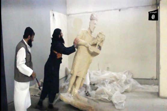 Fears mount for Iraq heritage after IS museum rampage 