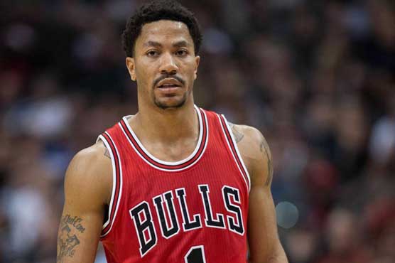 NBA: Rose undergoes knee surgery, out four to six weeks