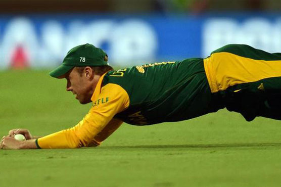 De Villiers "best of century", says Tahir