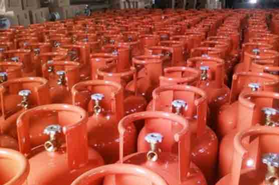 Transport fares reduced in Punjab, Sindh, KP