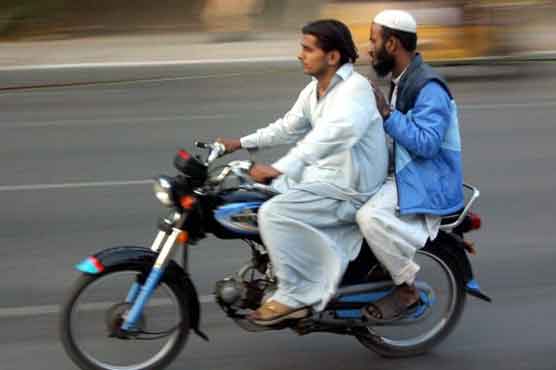 Pillion riding banned in 5 cities of Sindh on Rabiul Awal 11, 12