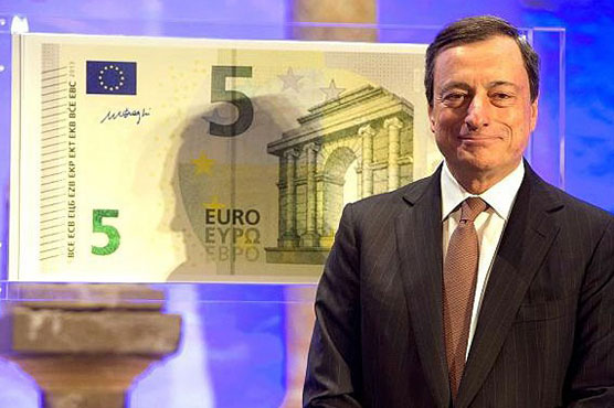 Euro down after Draghi gives another stimulus hint