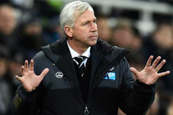 Football: Pardew takes over as Crystal Palace manager