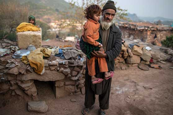 Afghan refugees found residing in Islamabad outskirts to earn livelihood