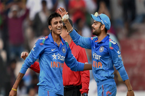 India pick three spinners for World Cup