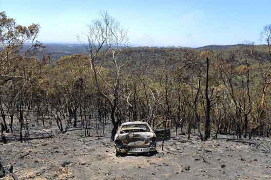 Bushfires follow Australia's third-hottest year 