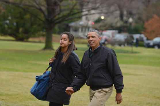 Rare glimpse of Obama daughter causes online stir