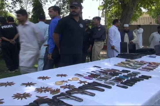Gujranwala police arrests retired intelligence officer on smuggling charges 