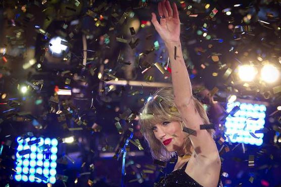 Taylor Swift continues Billboard reign in first week of 2015