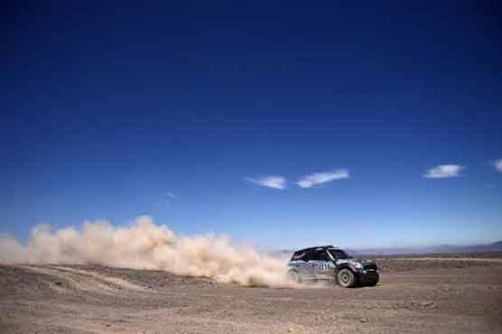Rallying: Vasilyev keeps mighty Minis in charge as Sainz quits