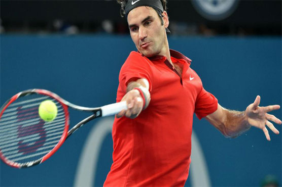 Tennis: Federer swats away Dimitrov challenge