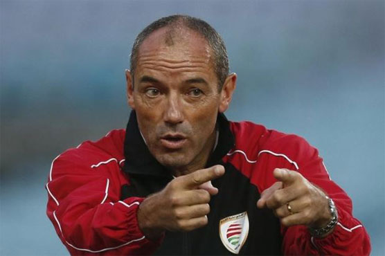 Football: Le Guen rages as South Korea edge Oman