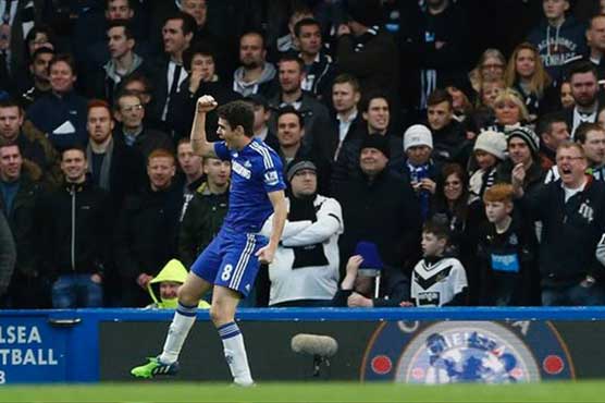 Chelsea moves 2 points clear of Man City at top of EPL