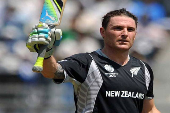 McCullum blitz sets up New Zealand victory