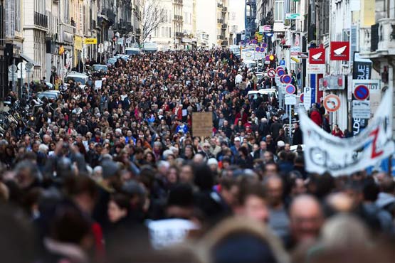 World leaders join Paris march of 'millions' for attack victims 