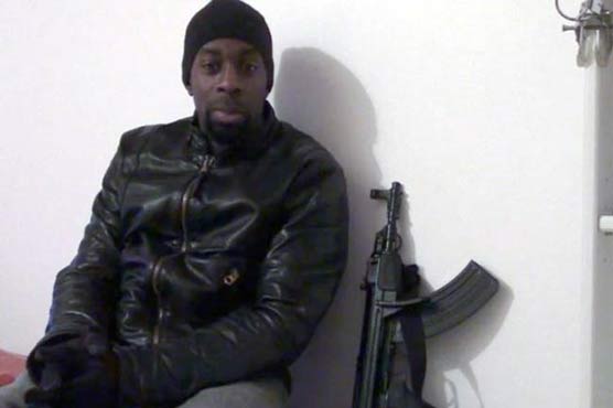 Man resembling Paris attacker claims to be IS member in video 