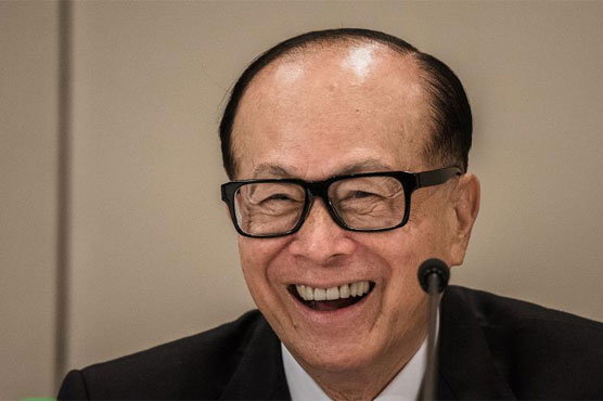 Shares in Li Ka-shing's firms soar after overhaul 