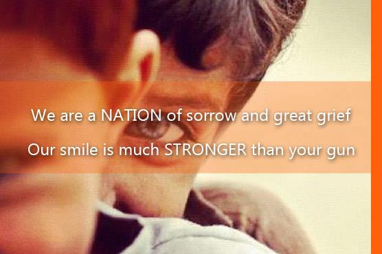 #OurSmileIsStrongerThanYourGun - trends Twitter