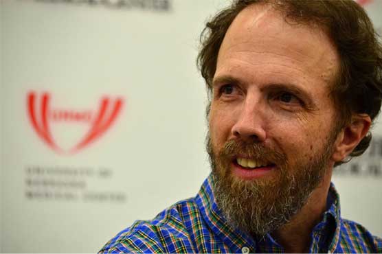 US doctor who beat Ebola heading back to Liberia