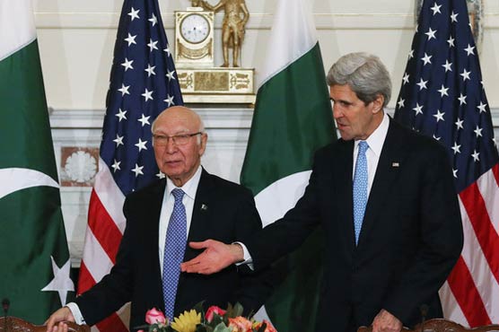 Kerry expresses concern over Pak-India border tension