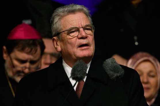 "We are all Germany", president tells Muslim rally