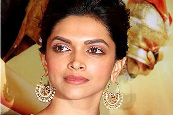 Bollywood's Padukone praised for discussing depression