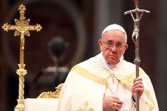 Pope strongly defends church teaching against contraception